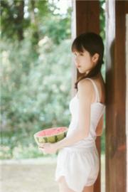 禁欲物理女教授封面